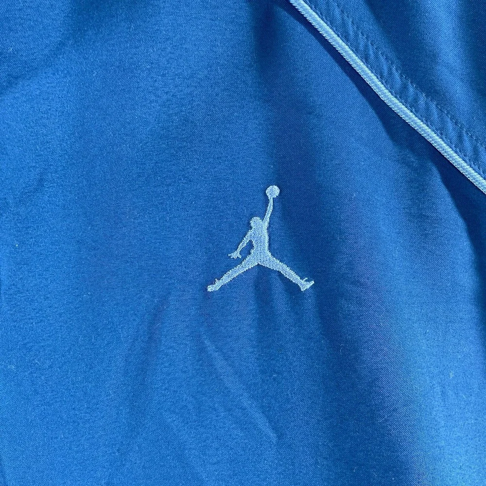 Air Jordan Jacket Mens Medium Mesh Lined Windbreaker Full Zip Activewear Blue